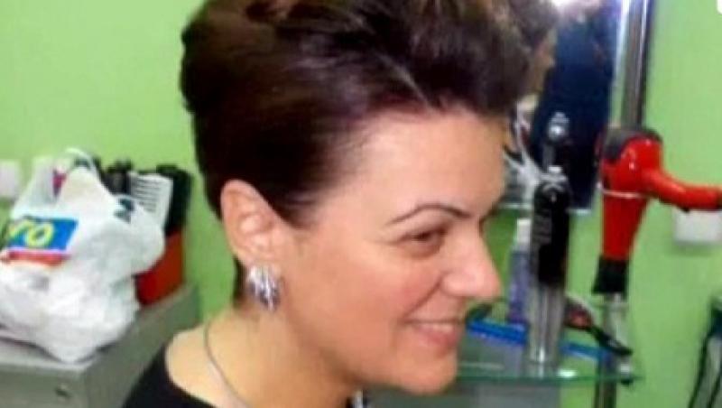 VIDEO! Oana Cornu, divort cu haine roz si 