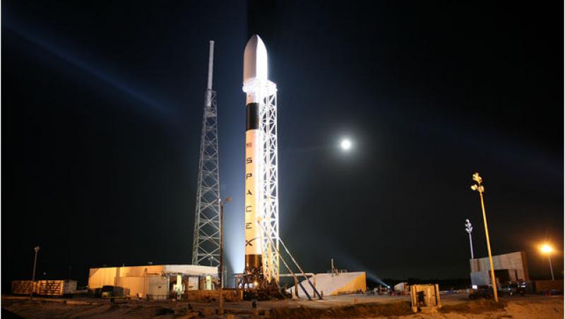 VIDEO! Prima racheta spatiala privata a fost lansata ieri, in SUA