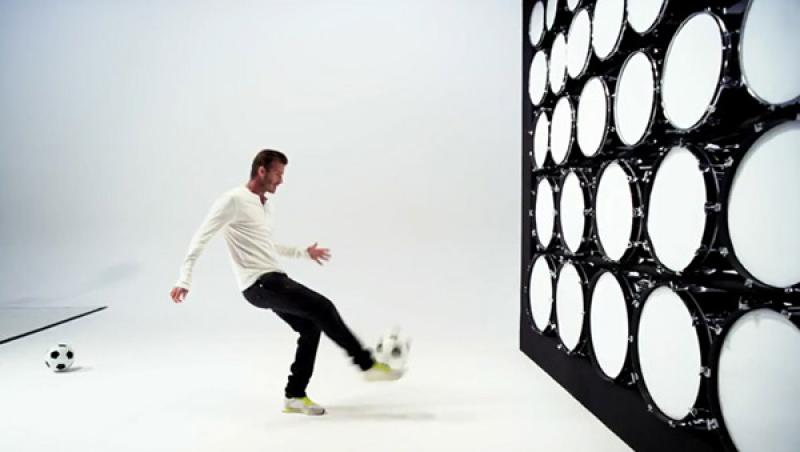 VIDEO! Vezi cum interpreteaza Beckham 