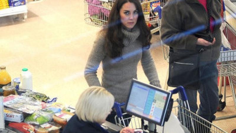 VIDEO! Ducesa de Cambridge, la cumparaturi intr-un supermarket britanic