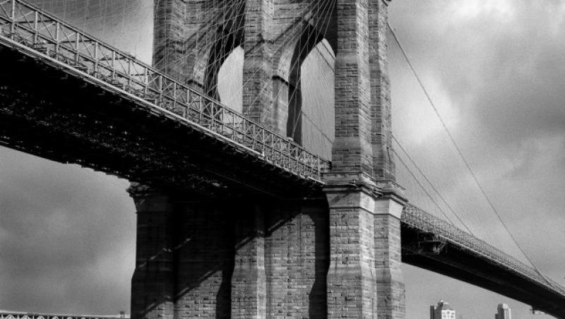 Afla care este istoria Podului Brooklyn, un simbol important al New York-ului!