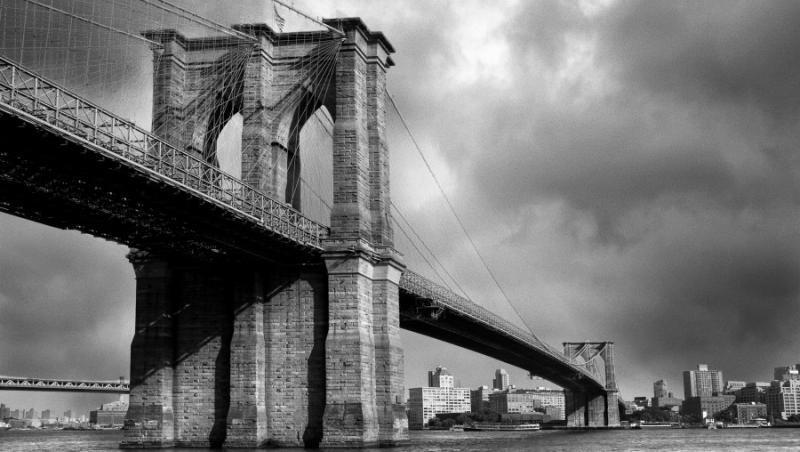 Afla care este istoria Podului Brooklyn, un simbol important al New York-ului!