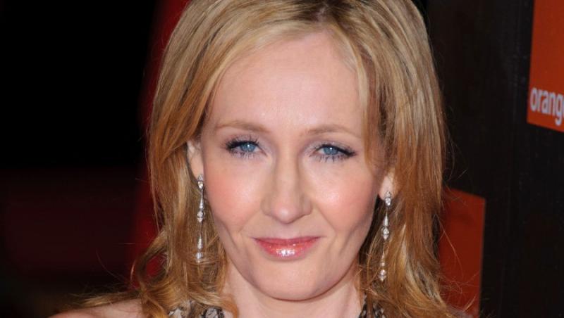 J.K. Rowling, autoarea seriei Harry Potter, va lansa un nou roman in septembrie