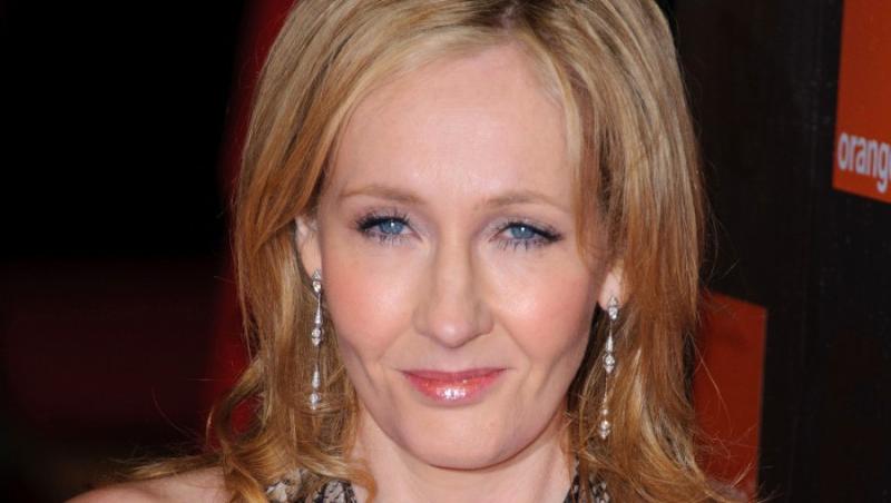 J.K. Rowling, autoarea seriei Harry Potter, va lansa un nou roman in septembrie