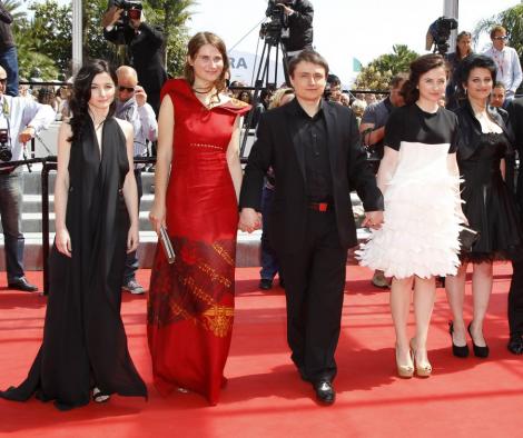 VIDEO! Cristian Mungiu si pelicula "Dupa Dealuri", printre favoriti la Cannes!