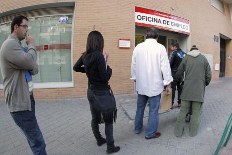 Spania: 700.000 de locuitori fara locuri de munca de trei ani de zile