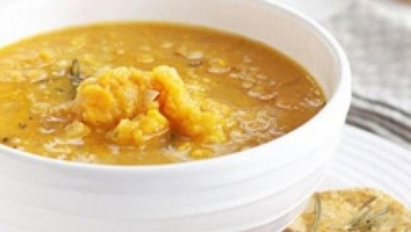 Reteta zilei: Supa de cartofi dulci si rozmarin