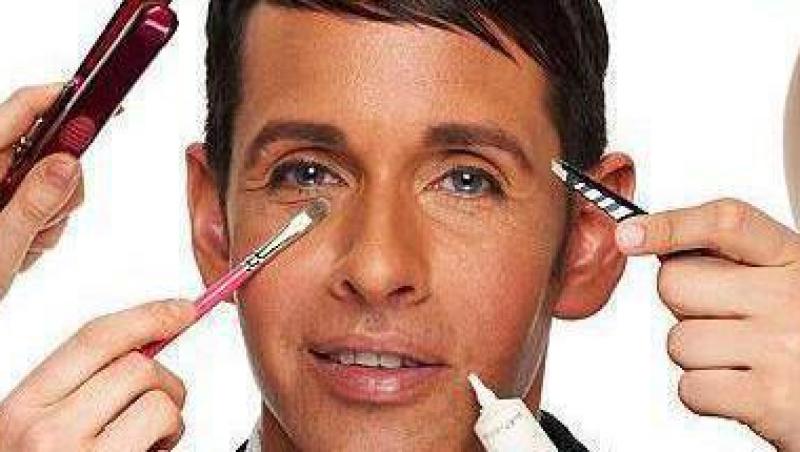 Cel mai ingrijit barbat din Marea Britanie a cheltuit 40.000 de lire pe cosmetice