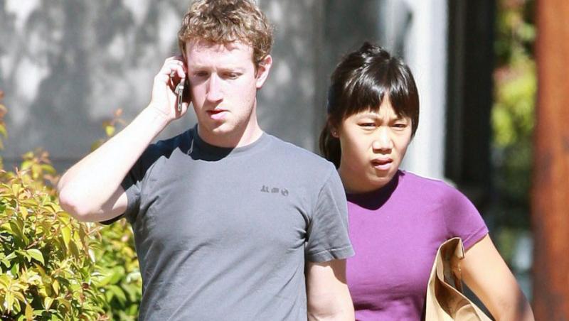 VIDEO! Mark Zuckerberg, ironizat pentru ca a cheltuit doar 32 de euro la o pizzerie