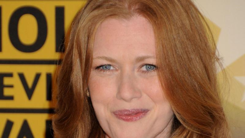 O crede cineva? Mireille Enos: 