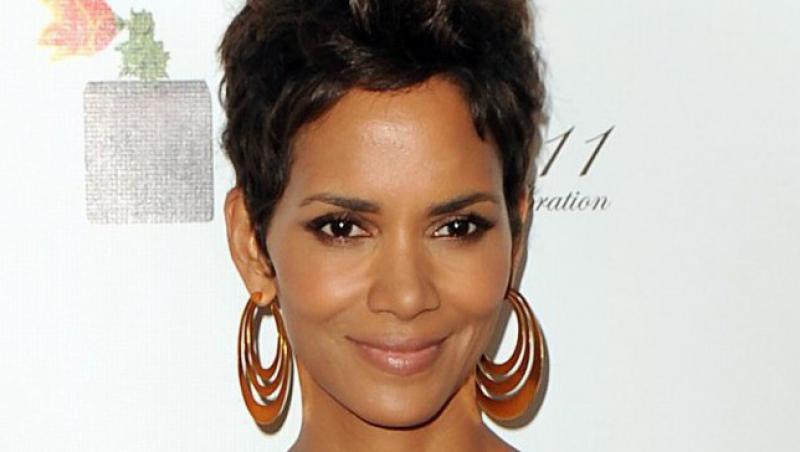 VIDEO! Halle Berry va plati 20.000 de euro pensie alimentara