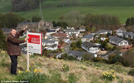 Un sat cu 70 de case din Marea Britanie costa 1,75 milioane de lire