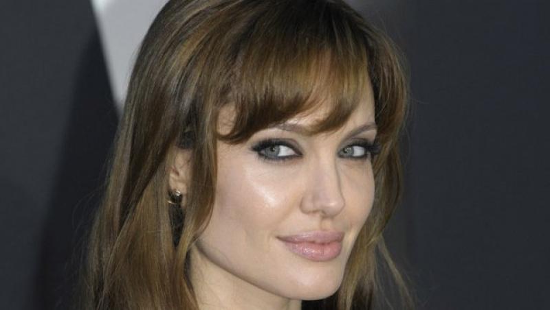 Angelina Jolie vrea sa se ingrase inainte de nunta