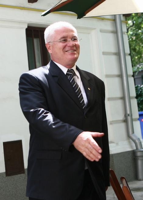 Eugen Nicolicea, ales vicepresedinte al Camerei Deputatilor, dupa demisia lui Marian Sarbu