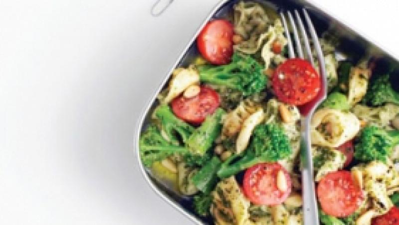 Reteta zilei: Tortellini cu pesto si broccoli
