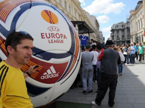 VIDEO! Bucuresti - capitala fotbalului european: Strazile, invadate de suporteri spanioli