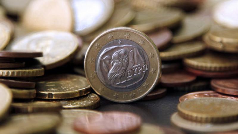 Rezervele valutare ale Romaniei au scazut cu peste 800 de milioane euro