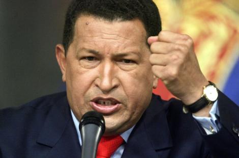 Hugo Chavez a dat o casa follower-ului cu numarul 3.000.000 de pe Twitter