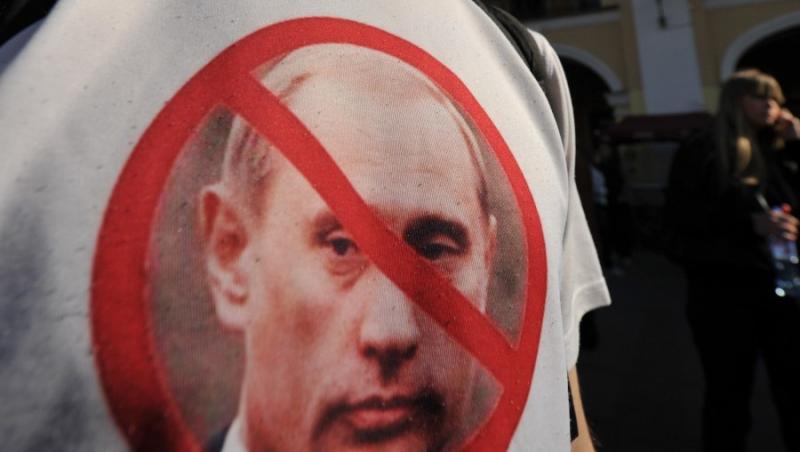 Rusia: Perchezitii in locuintele liderilor opozitiei, inainte de mitingul anti-Putin