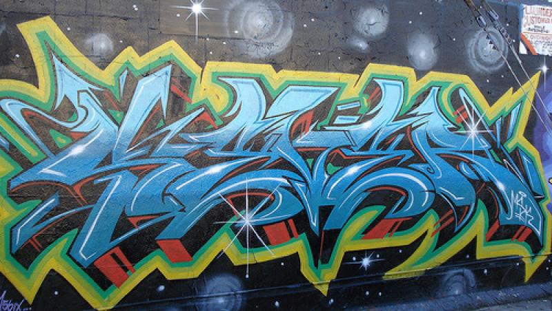 Graffiti: arta urbana sau vandalism?