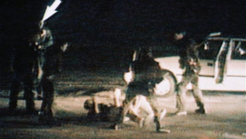 FOTO! Rodney King, simbolul revoltei interrasiale din SUA, gasit mort in piscina casei sale