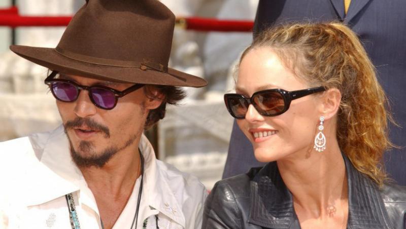 Johnny Depp si Vanessa Paradis s-au despartit. Vezi aici care au fost inceputurile relatiei lor!
