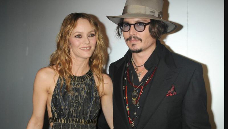 Despartirea de Vanessa Paradis l-ar putea costa 150 de milioane de dolari pe Johnny Depp