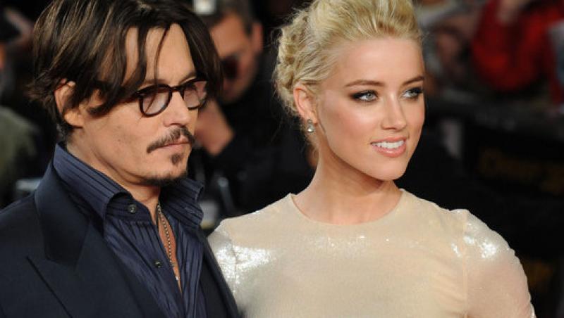 Johnny Depp are o noua iubita. Afla cu cine a inlocuit-o pe Vanessa Paradis!