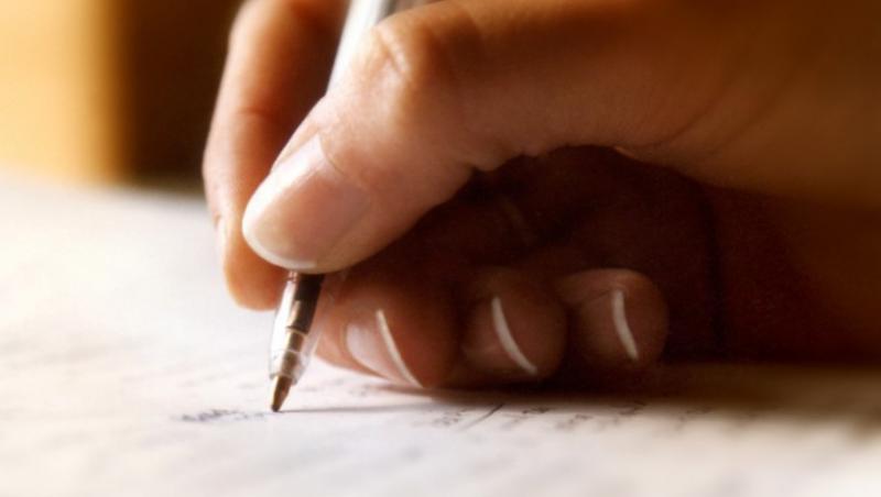 Scrisul de mana ar putea disparea din cauza calculatoarelor si tabletelor