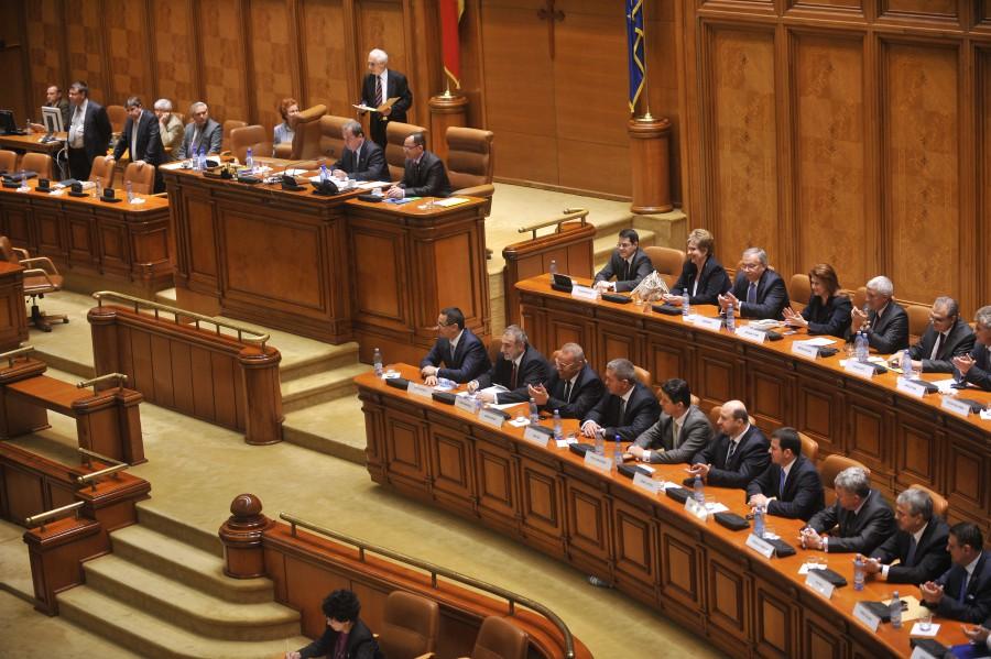 Curtea Constitutionala: Legea uninominalului pur, neconstitutionala