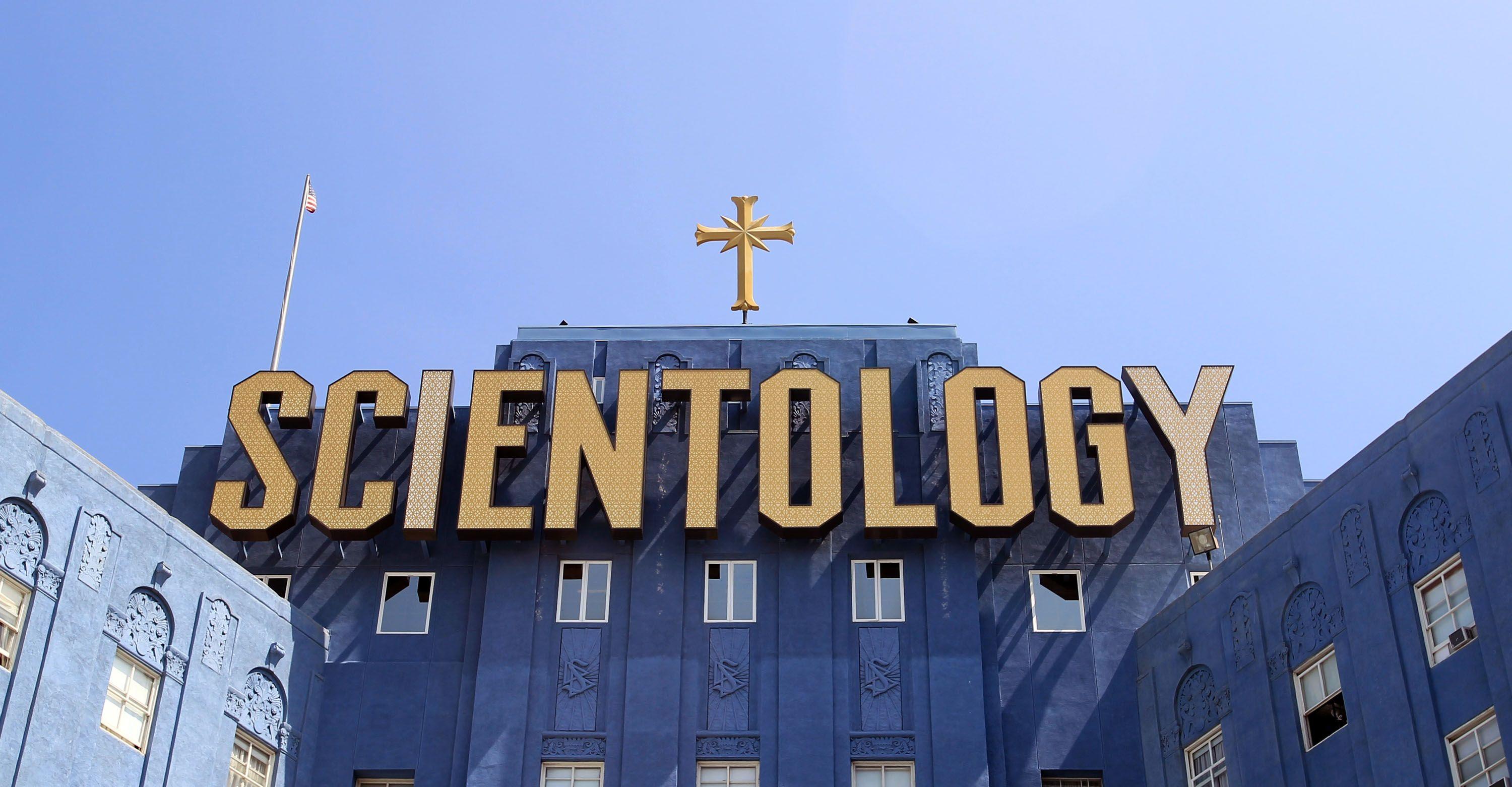 Cine sunt scientologii si ce fac ei?