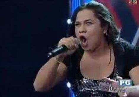 Un transexual face furori la X Factor Filipine!
