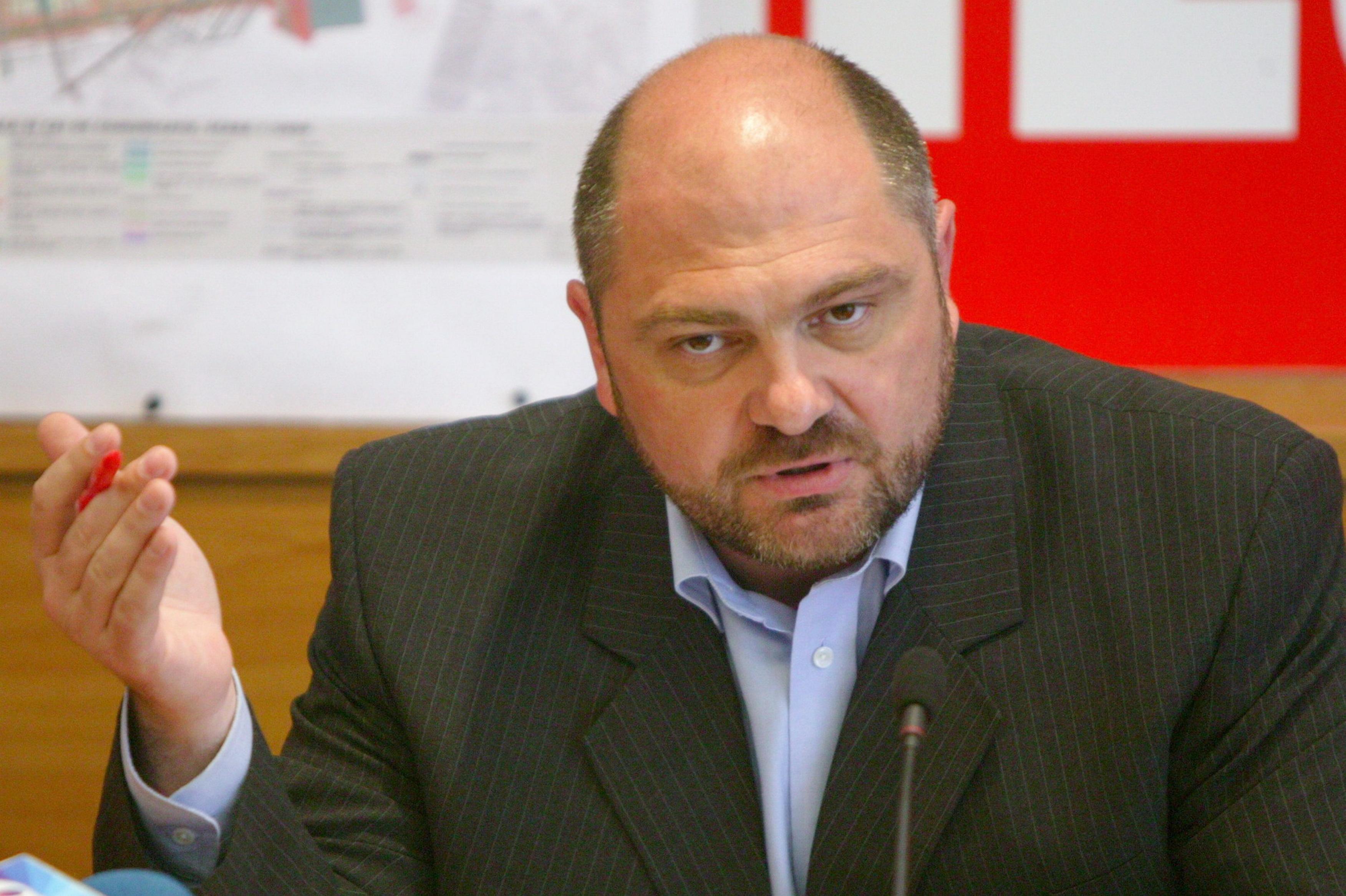 USL are doi viceprimari in Bucuresti: Dan Darabont si Marcel Nicolaescu