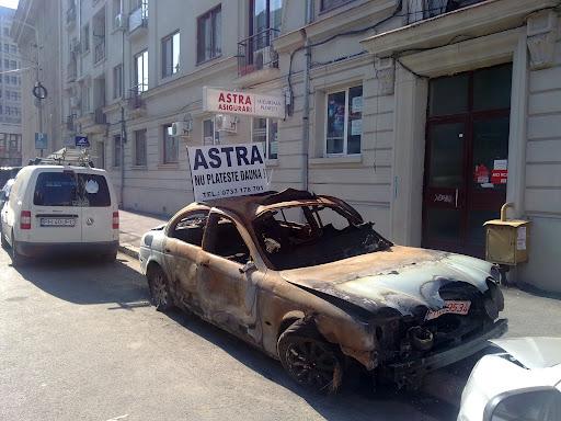 O treime din nemultumitii din asigurari sunt clienti ai Astra