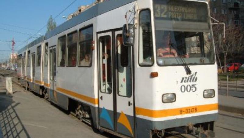 Accident intre doua tramvaie in Rahova: 18 raniti, printre care un copil de 11 ani