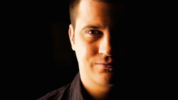 Afacerile oamenilor din televiziune. Huidu in pierdere, Gainusa in castig