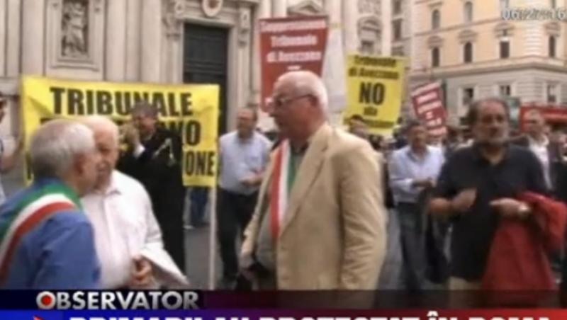 Sute de primari din Italia au protestat la Roma fata de masurile de austeritate