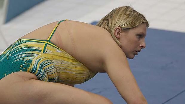JO 2012: Campioana cu greutate - O inotatoare australiana are peste 80 kg
