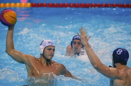 JO 2012: Am spulberat gazdele la polo! Romania - Marea Britanie 13-4