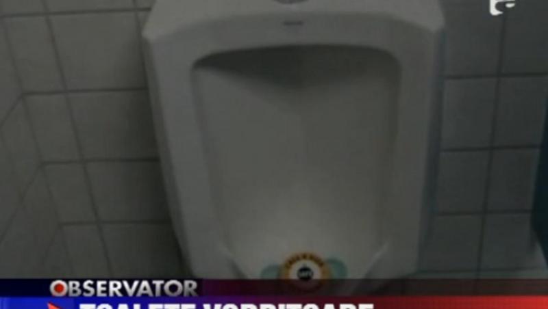 In barurile din SUA exista toalete care ii atentioneaza verbal pe soferi
