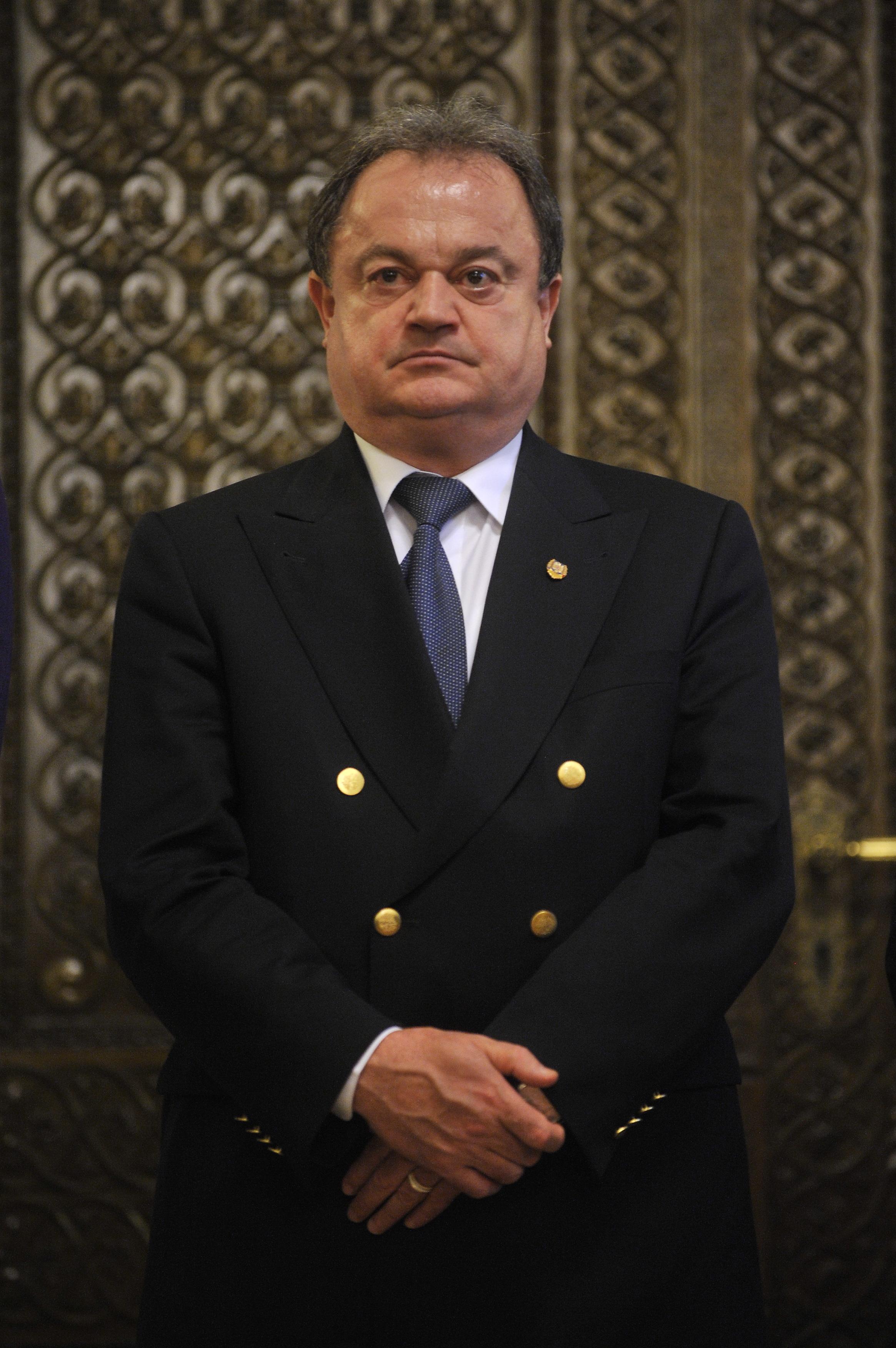 Crin Antonescu este noul presedintele al Senatului: "Nu a fost incalcata Constitutia"