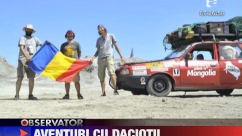 Romanii plecati cu Dacia 1310 la cursa umanitara Mongol Rally au ajuns la Baku