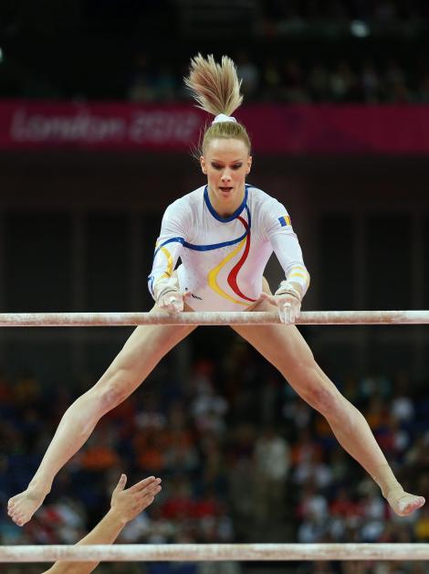 JO 2012: Echipa feminina de gimnastica a Romaniei a castigat medalia de bronz