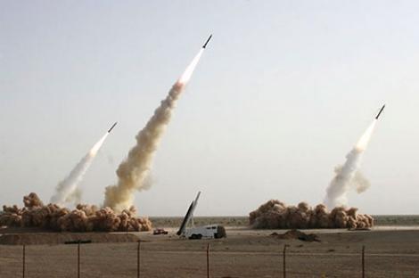 Iranul ameninta ca va ataca bazele militare americane si Israelul, in cazul unui conflict