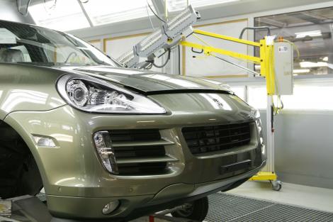 Volkswagen devine actionar unic la Porsche