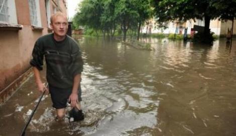 Inundatii de amploare in Rusia: Cel putin 53 de morti!