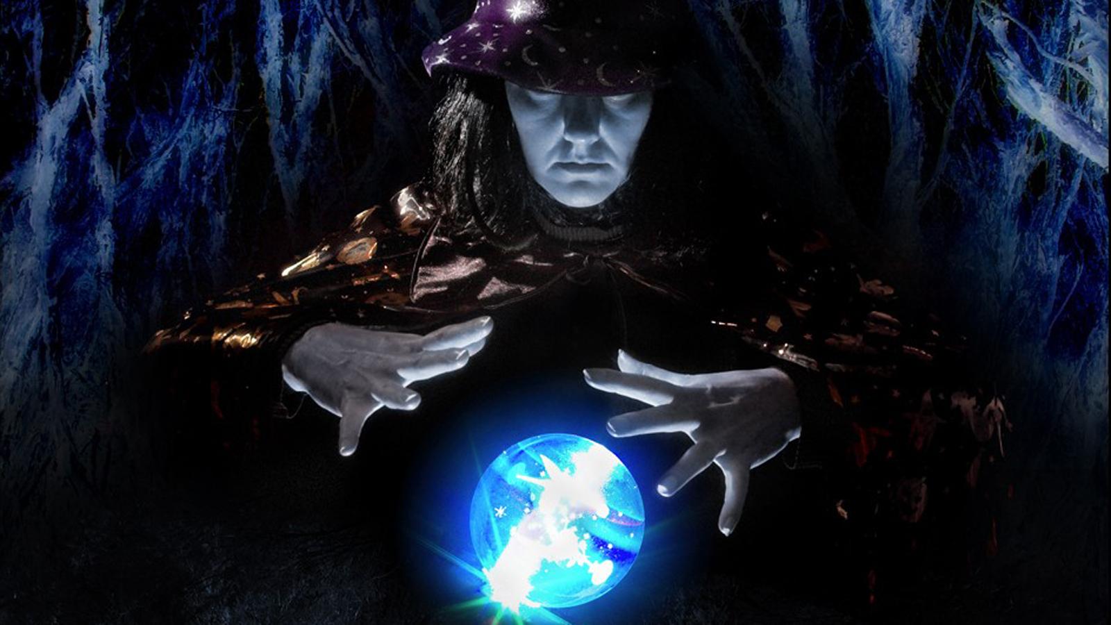 Criza umfla conturile ghicitoarelor - Clarvazatorii din Bulgaria raporteaza la fisc sute de mii de euro 