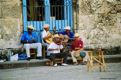 Raritati din Cuba, sau cum te distrezi intr-o vacanta comunista