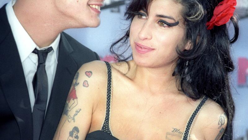 Fostul sot al artistei Amy Winehouse, in coma indusa din cauza abuzului de alcool si heroina