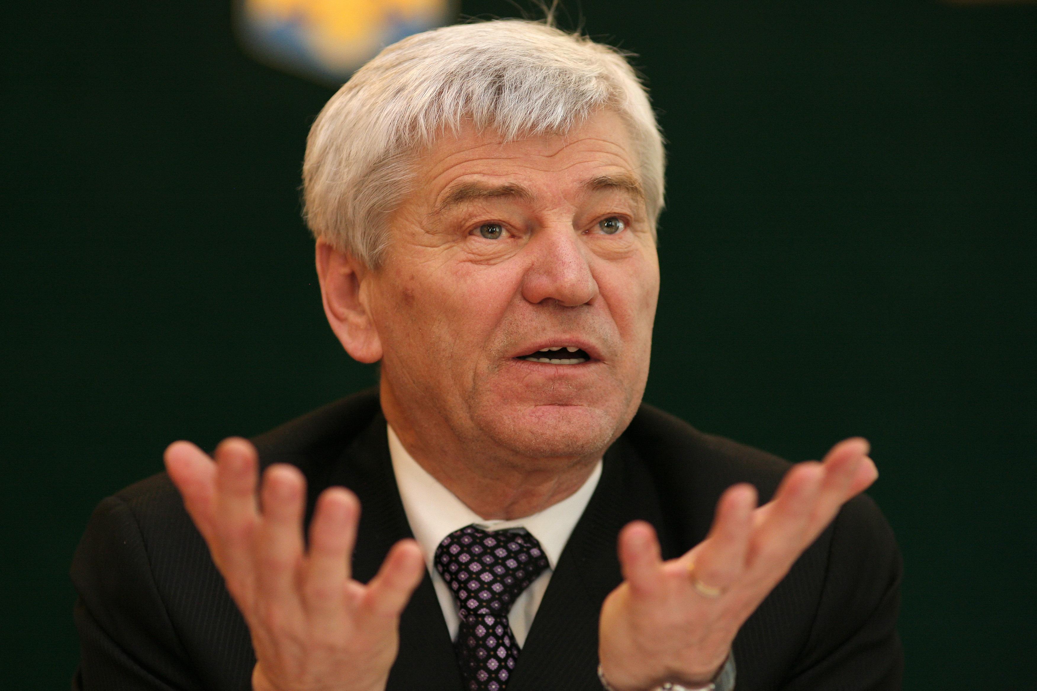 Valeriu Tabara: "Seceta a cuprins si mintile din Guvern"